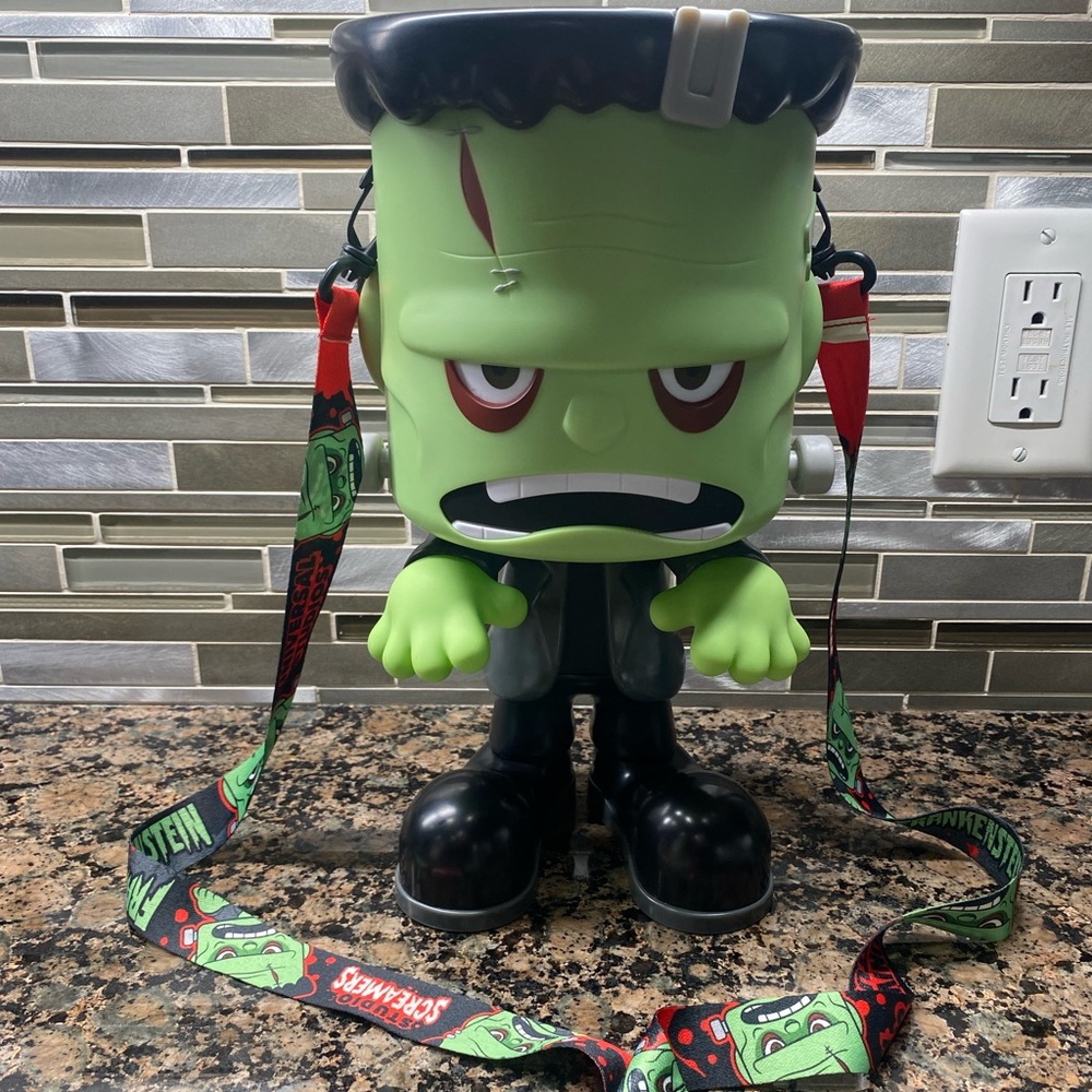 Green Frankenstein Novelty Crossbody Bag with Character Strap